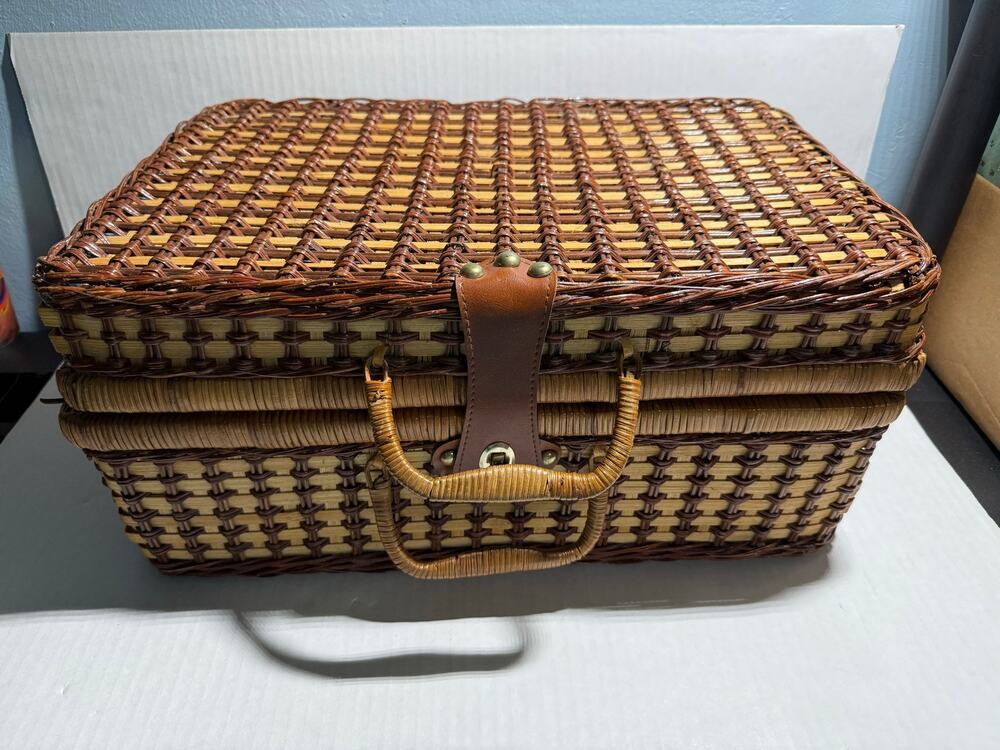 Vintage wicker picnic basket suitcase fabric lined